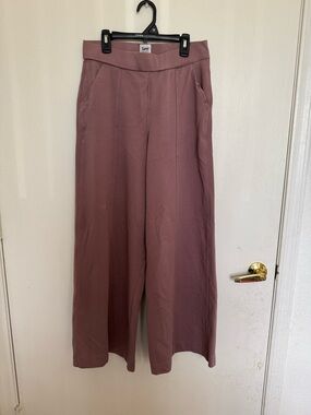 Lee Wide-Leg High-Rise Pants in Mauve